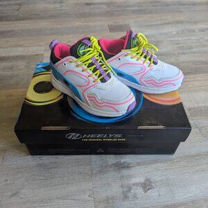 Heelys Force Skate Shoe – Kids’ Youth Size 1 – White/Multicolor